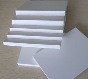 Kalınlık 5mm 10mm PVC Köpük Tahta Levha Beyaz Mobilya Beyaz PVC Levha