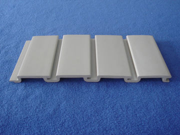 Çamaşır Odası Taupe PVC Slatwall Panelleri, PVC Çıta Kurulu Ekranı